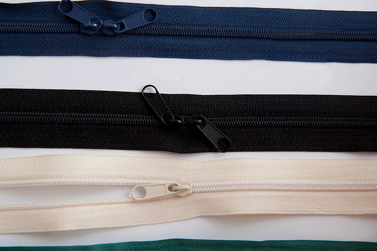 Coil Zipper