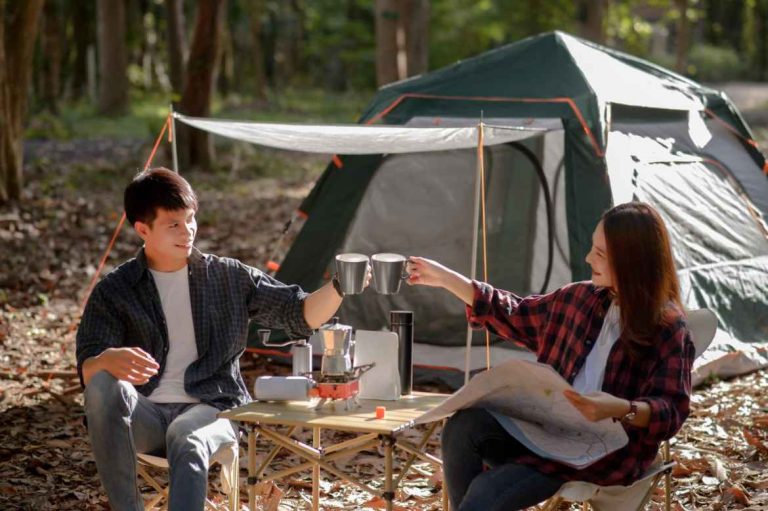 What to Know About Tent Zipper Types Before Your Next Camping Trip