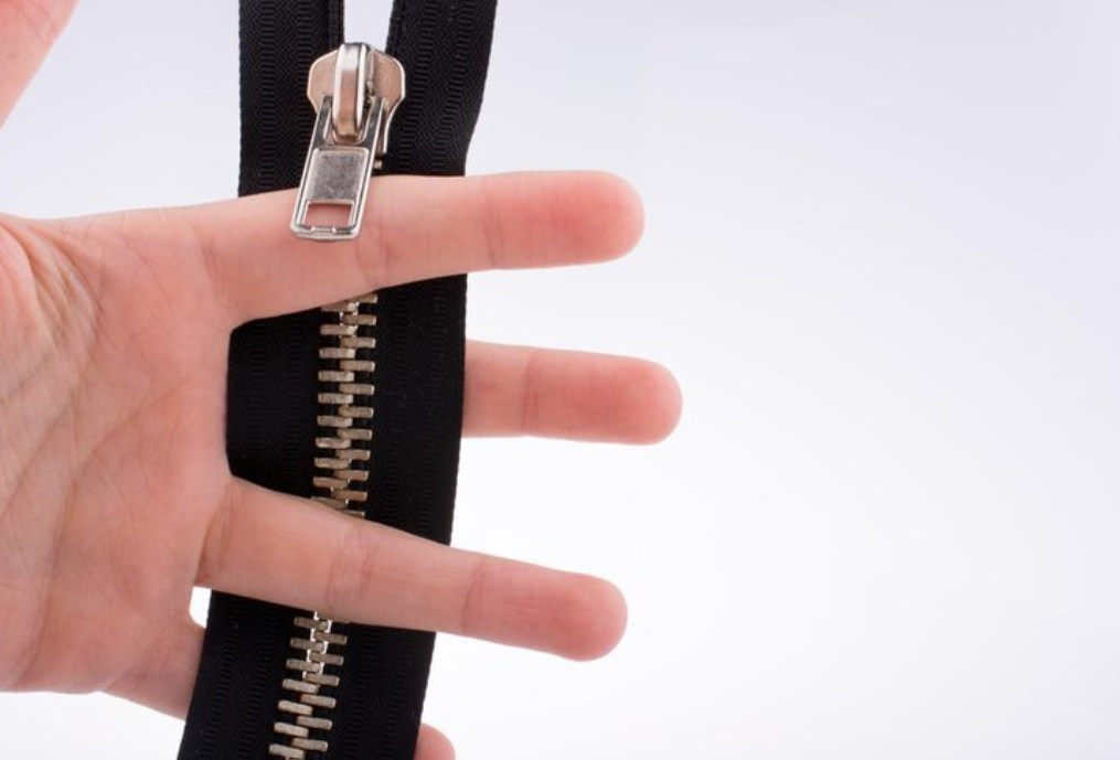jacket zipper